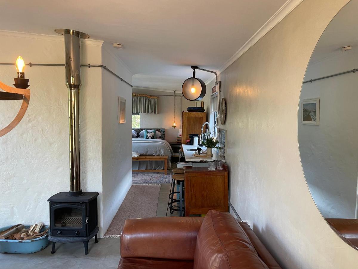 The Karoo Moon House & Cottage Barrydale Exterior photo